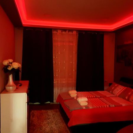 Ceca Apartman Ni Екстериор снимка